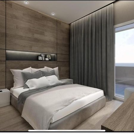 Luxury Townhouse Suite Larissa Eksteriør billede